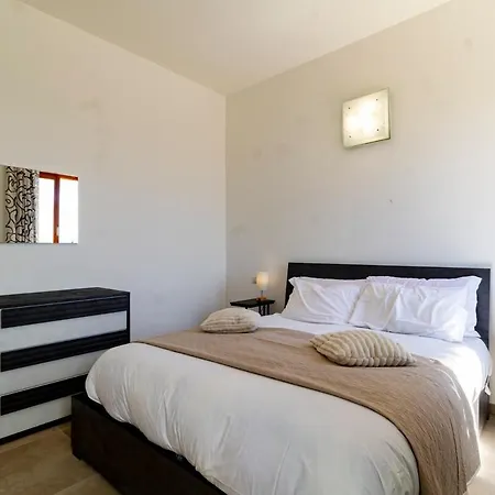 Hot Tub, Private Parking, Wifi, Ac And Bbq Casa vacanze