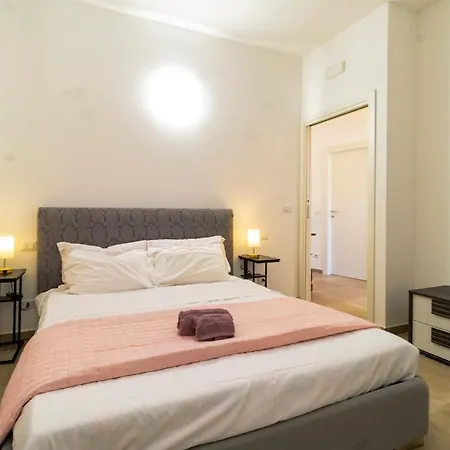 Hot Tub, Private Parking, Wifi, Ac And Bbq Molino di Carassai