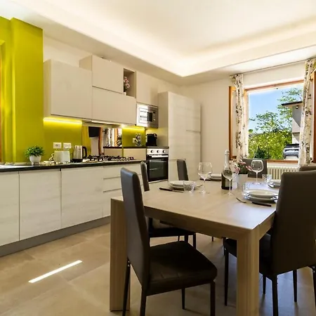 Hot Tub, Private Parking, Wifi, Ac And Bbq Molino di Carassai