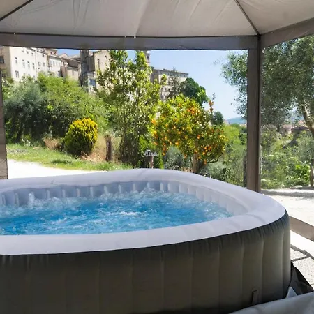Hot Tub, Private Parking, Wifi, Ac And Bbq * Molino di Carassai